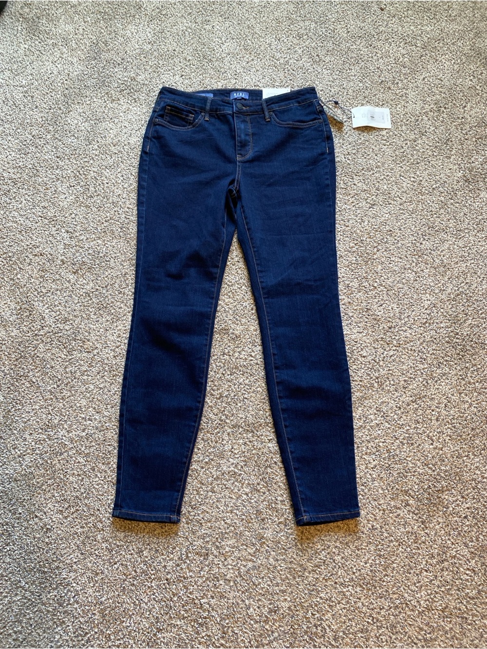 NYDJ NWT Women’s Skinny Jeans in Deep Indigo Blue Size 6